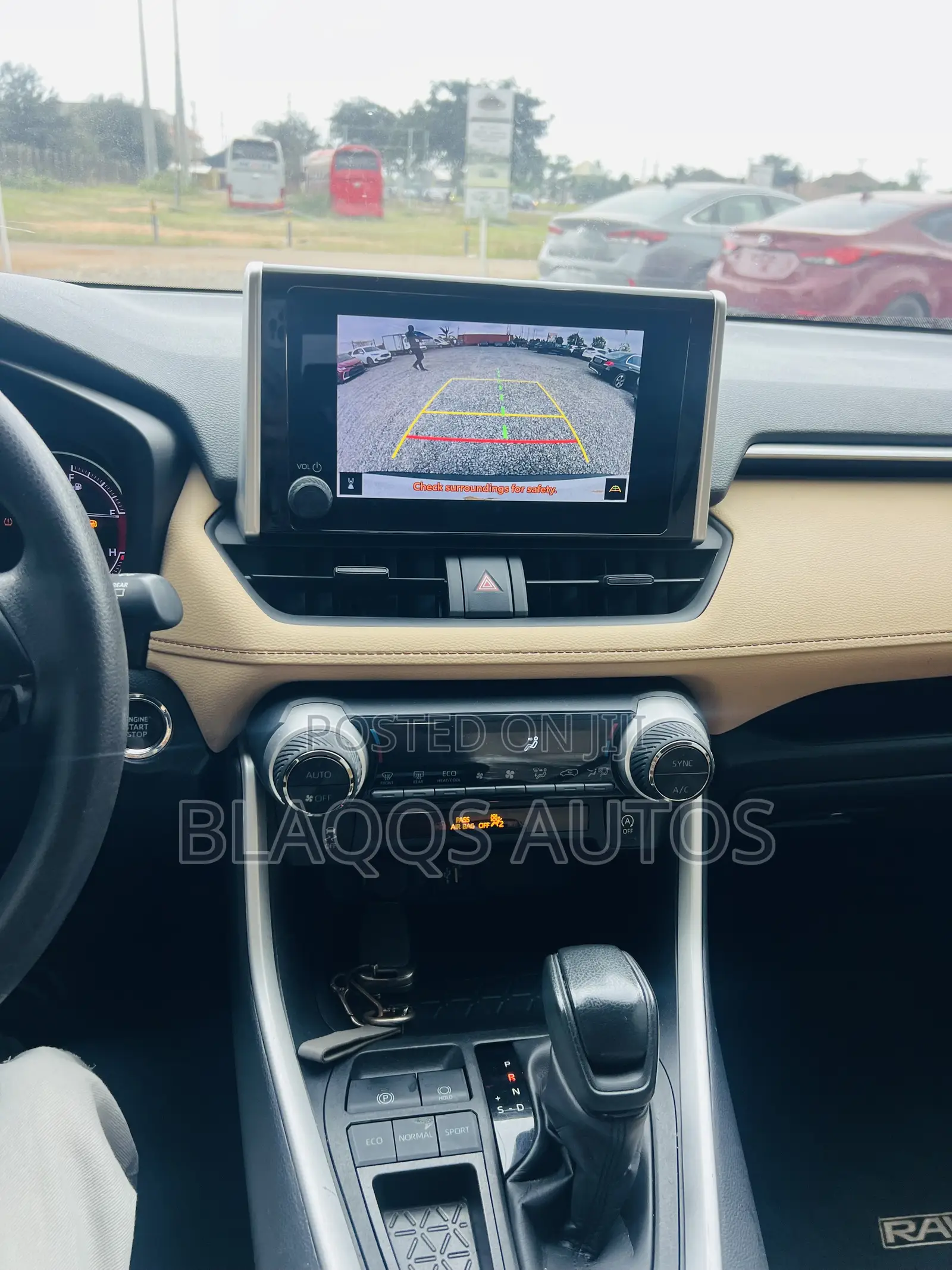 Toyota RAV4 2023 White