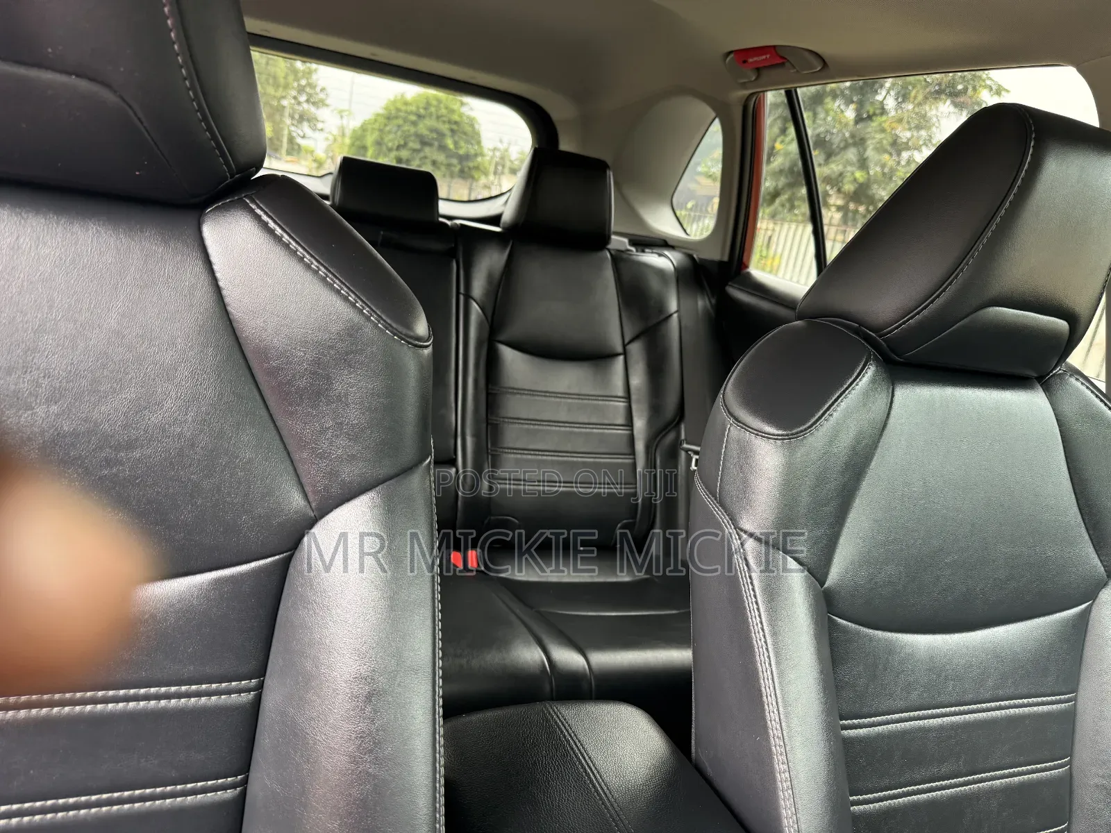 Toyota RAV4 XLE Premium AWD 2020 Red