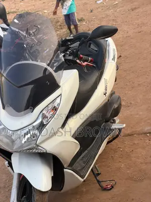 Honda 2019 White