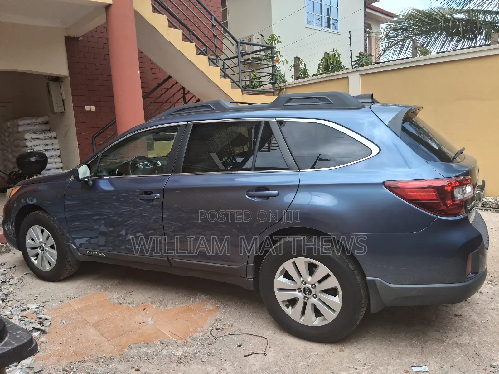 Subaru Outback 2.5i Premium AWD 2017 Blue