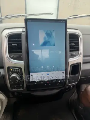 Dodge Ram 2020 Tesla