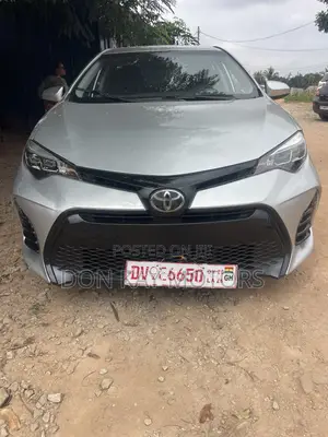 Toyota Corolla L (1.8L 4cyl 2A) 2019 Silver