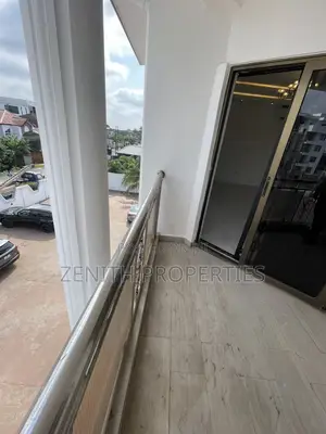 3bdrm Apartment in Zenith Realty, American House for sale