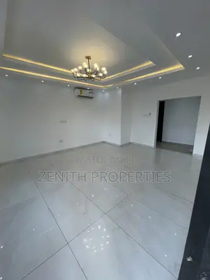 3bdrm Apartment in Zenith Realty, American House for sale