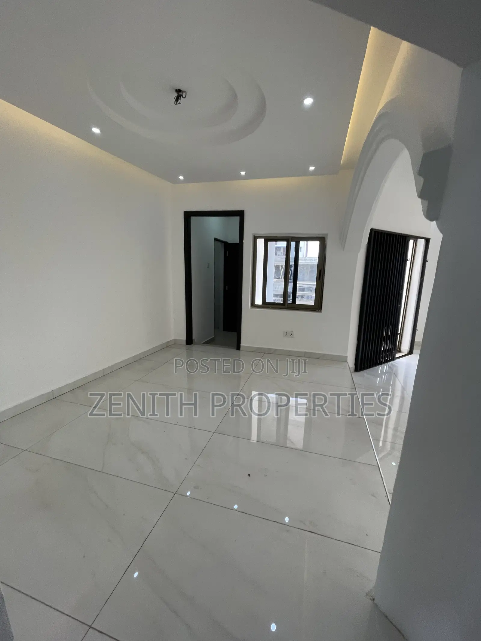 3bdrm Apartment in Zenith Realty, American House for sale