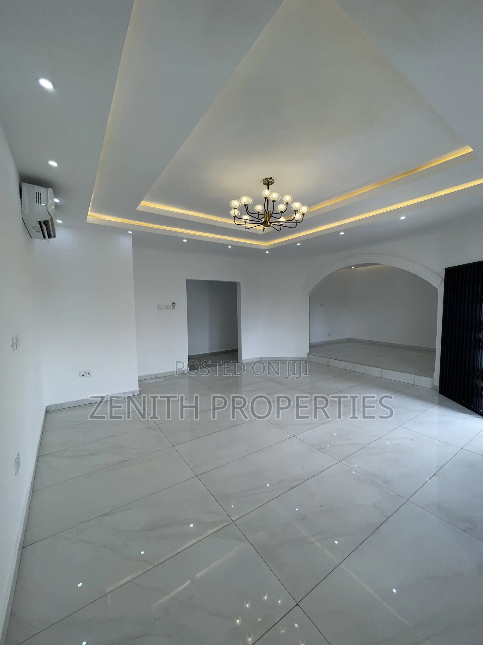 3bdrm Apartment in Zenith Realty, American House for sale