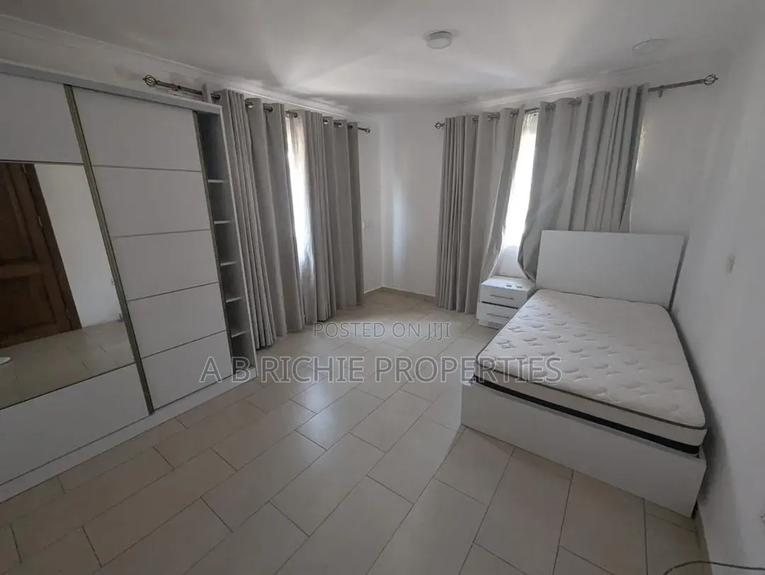 4bdrm Townhouse / Terrace in Ab Richie Properties, US Embassy Area
