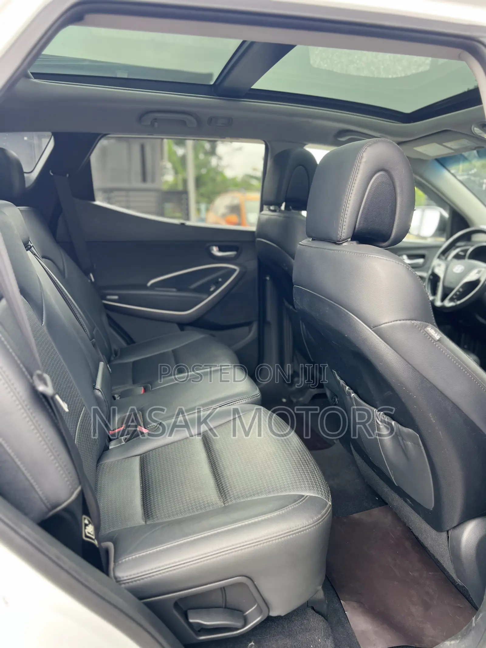 Hyundai Santa Fe 2015 White
