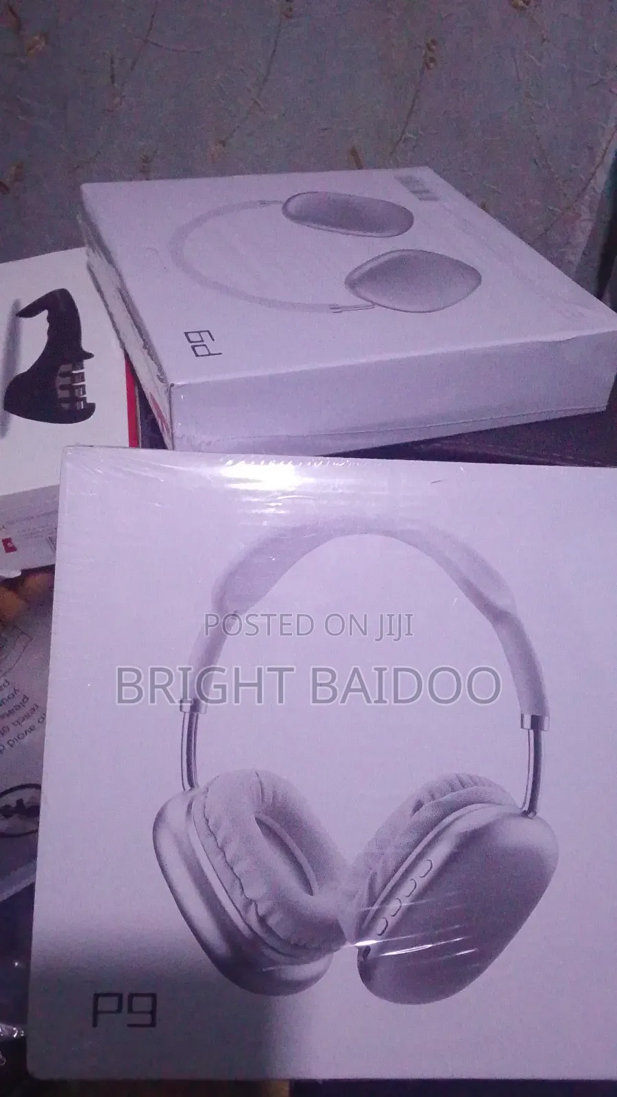 P9 Headset