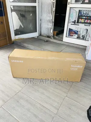Super Sleek Samsung 9.1.4ch Wireless Bluetooth Sound Bar(Q930F) Black