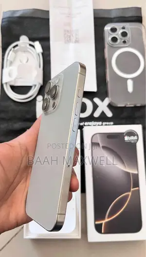 Apple iPhone 15 Pro Max 256 GB Silver