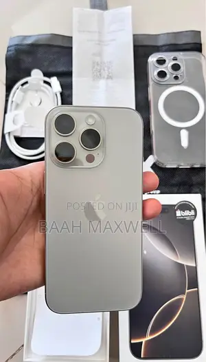 Apple iPhone 15 Pro Max 256 GB Silver
