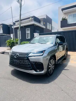 Lexus LX 700h 2025 Burgundy