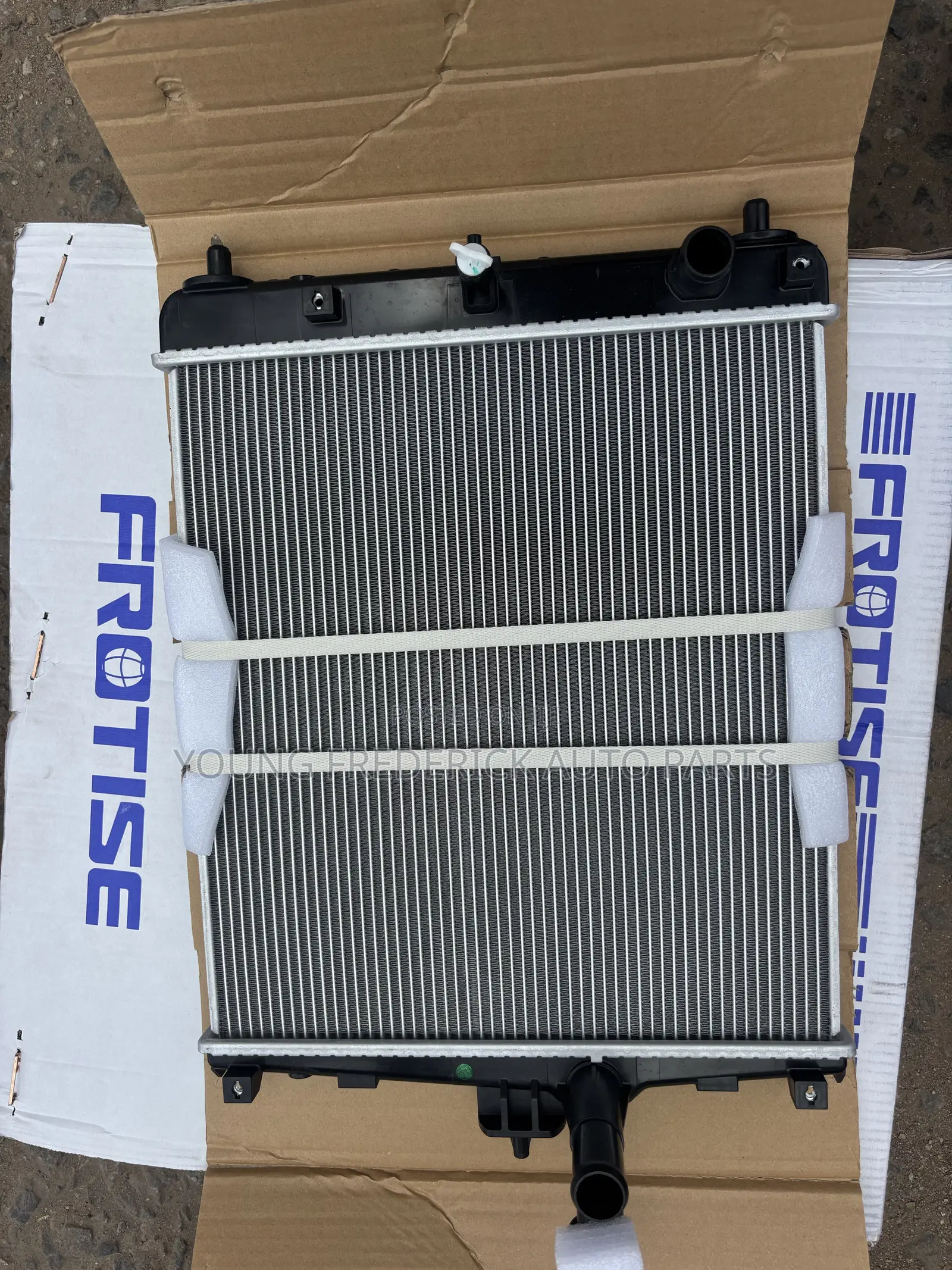 Suzuki S-Presso Radiator/Water Tank