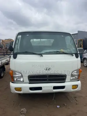 Hyundai Mighty 2004 Model