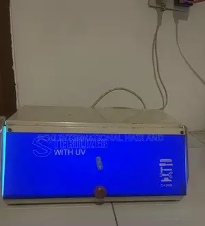 Professional Salon UV Sterilizer – CH-209B | Clean & Working