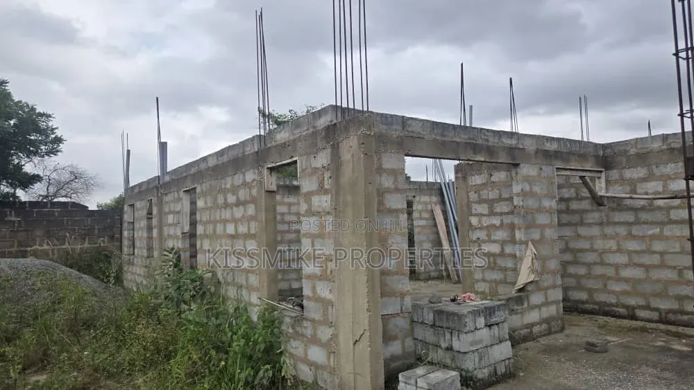4bdrm House in Kismike Investment, Accra Metropolitan for sale