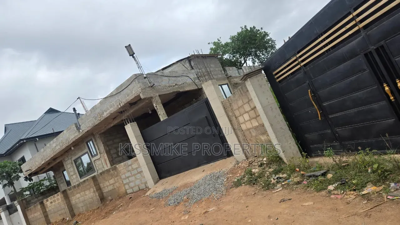 4bdrm House in Kismike Investment, Accra Metropolitan for sale