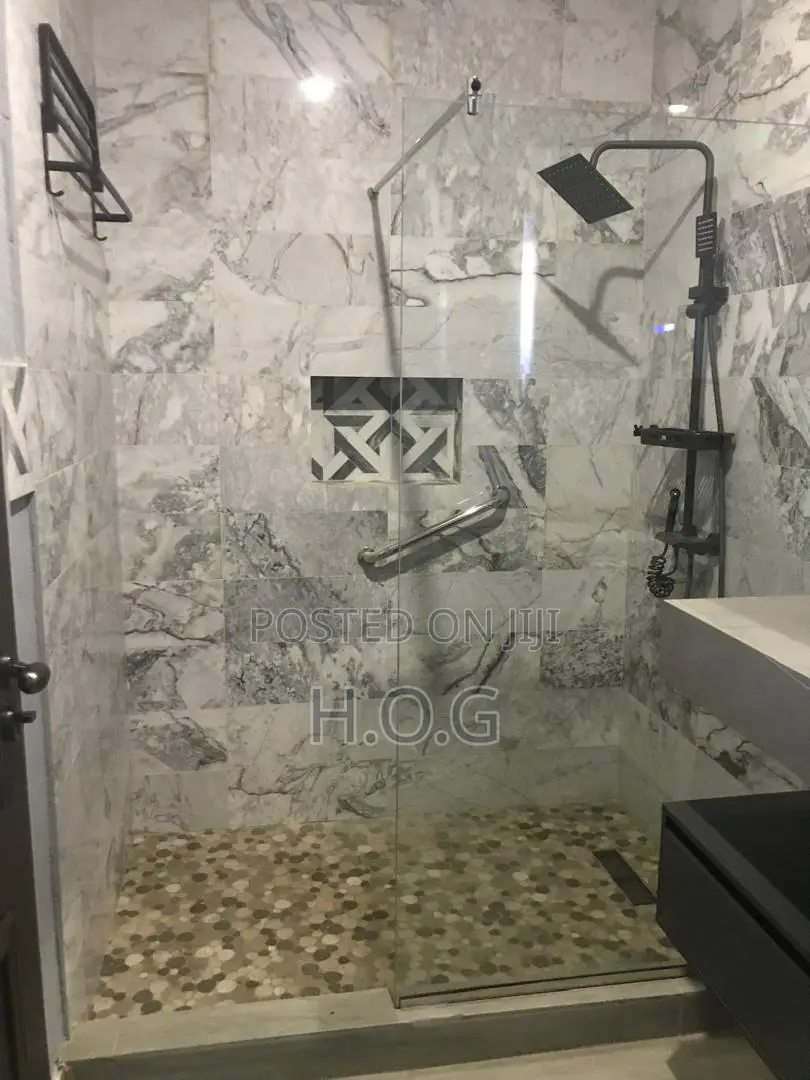 2bdrm Townhouse / Terrace in H. O. G Agency, Nmai-Dzorn for rent