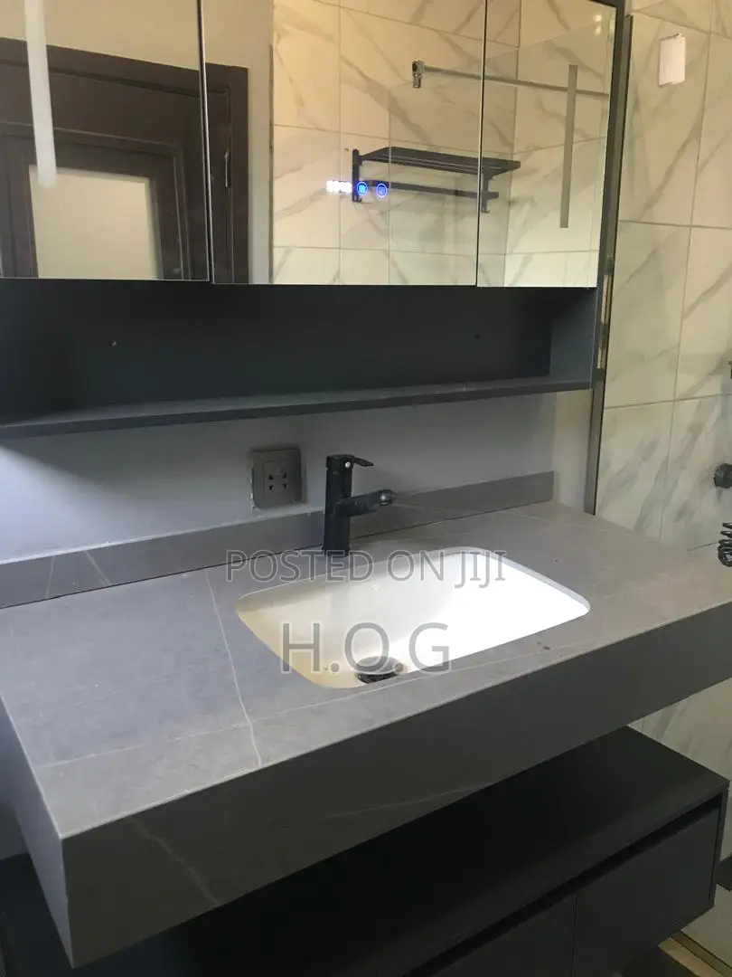 2bdrm Townhouse / Terrace in H. O. G Agency, Nmai-Dzorn for rent