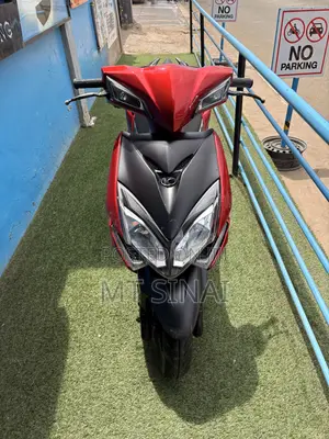 Kymco Xciting 2023 Red