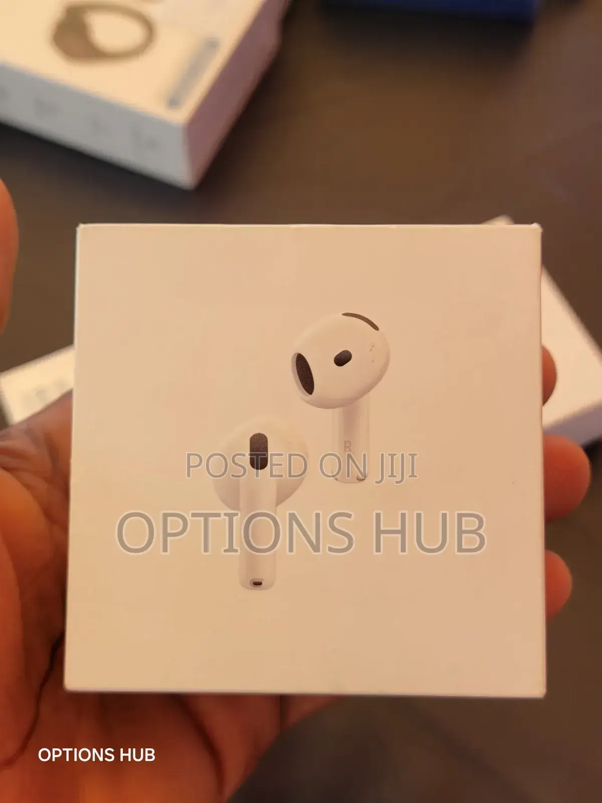 Airpods 4 Active Noise Cancelling