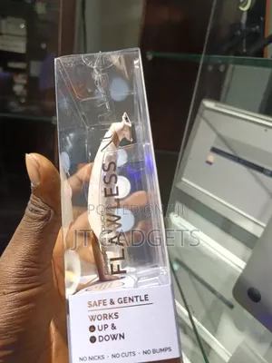 Finishing Touch Flawless Nu Razor – Brand New & Sealed