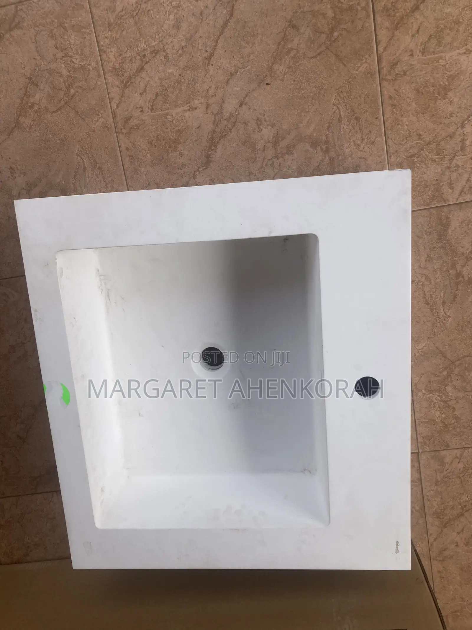 Brand New White Rectangular Sink 610x550x200MM