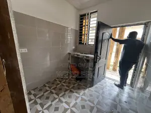 1bdrm Apartment in Lapaz Israel, Nyanmekye for rent