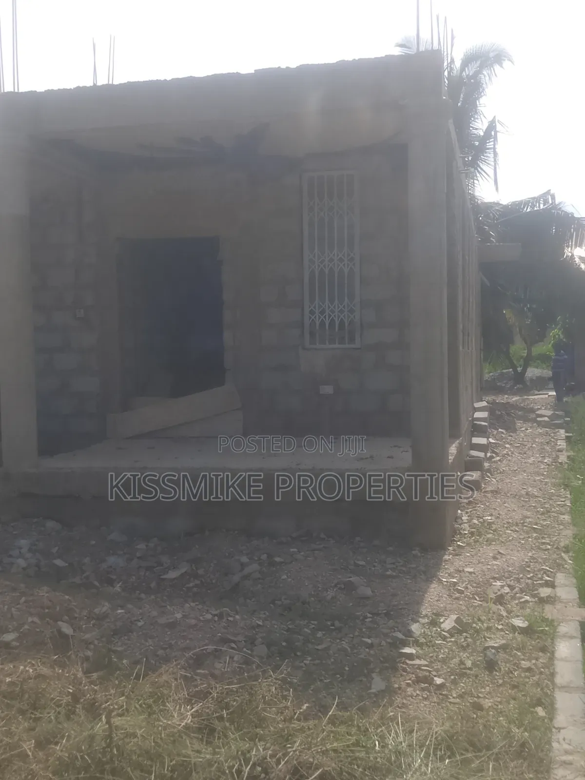 2bdrm Apartment in Kismike Investment, Accra Metropolitan for sale