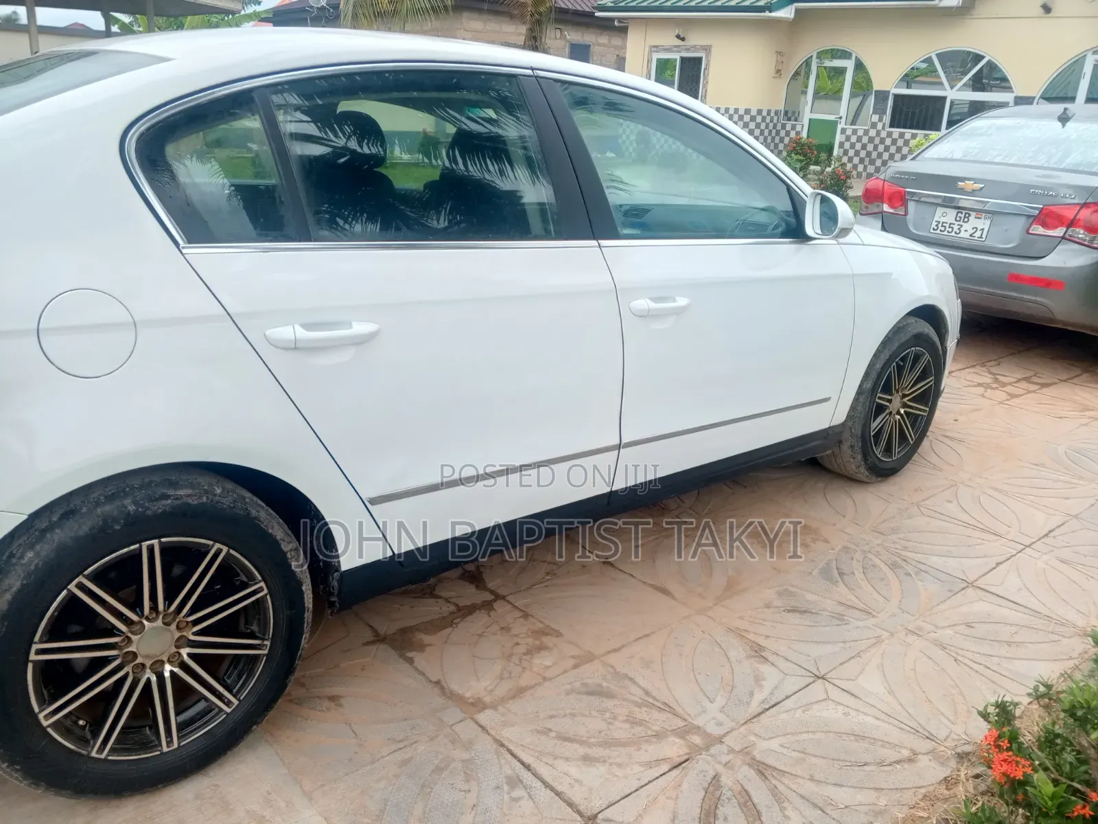 Volkswagen Passat 2008 White