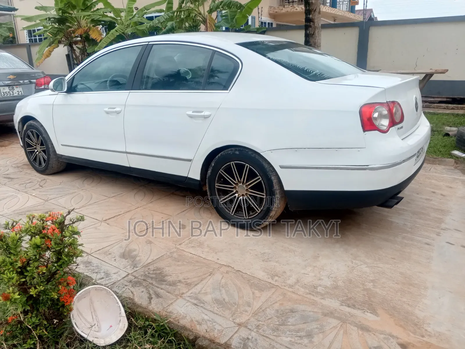 Volkswagen Passat 2008 White