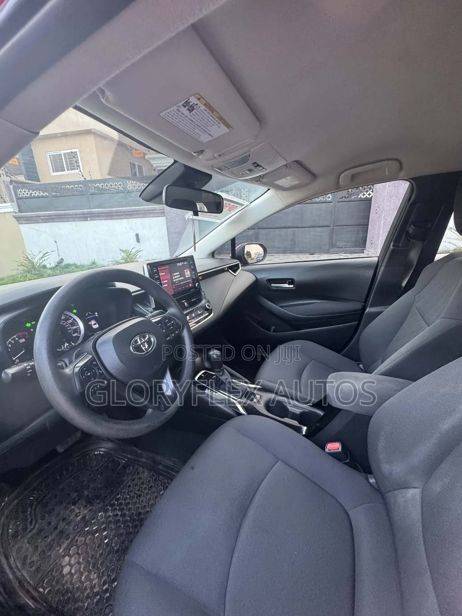 Toyota Corolla LE 2020 Red