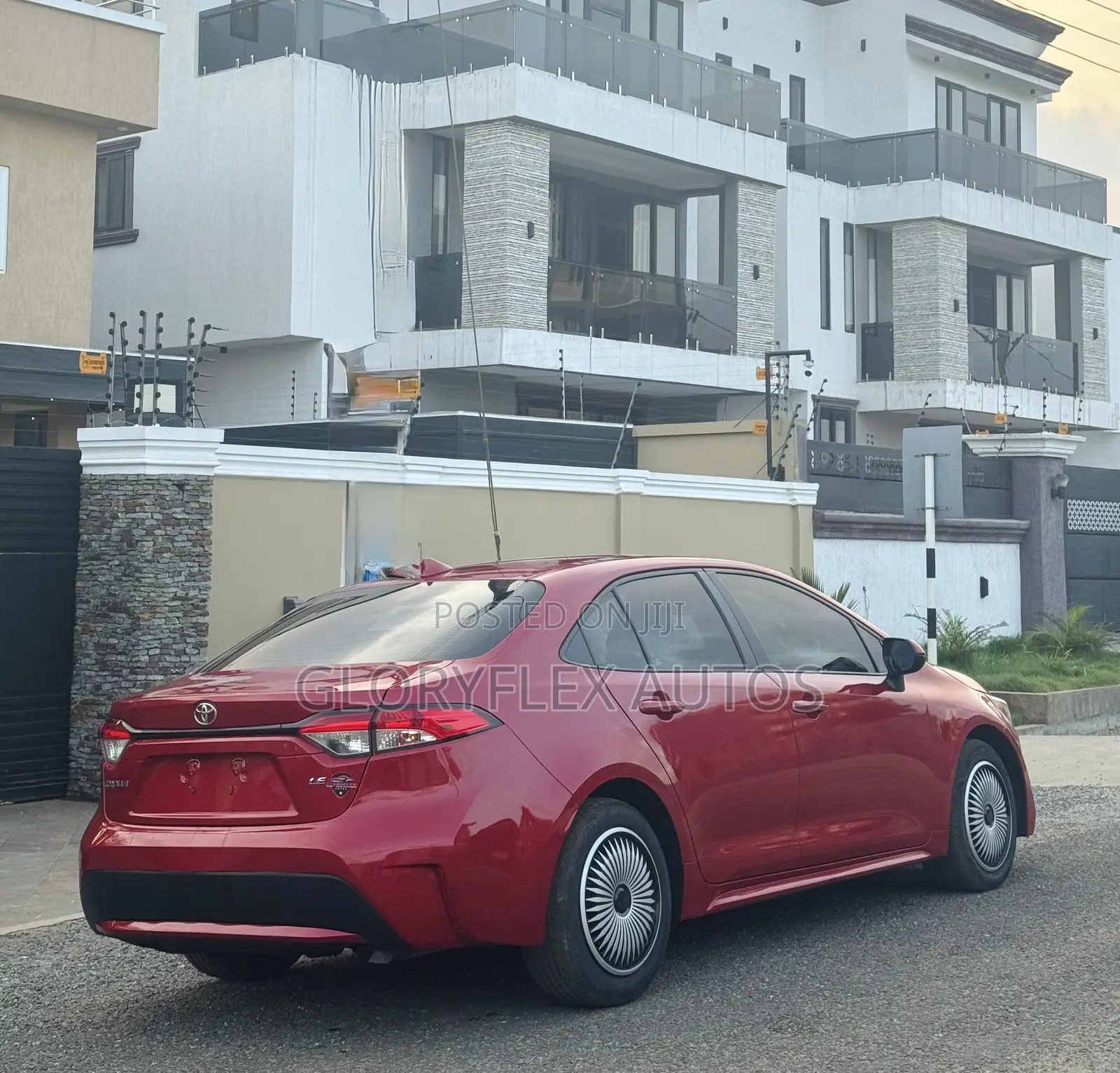 Toyota Corolla LE 2020 Red