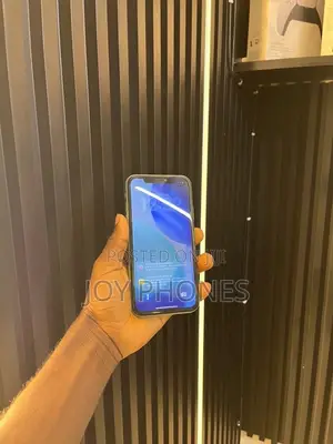 Apple iPhone 11 64 GB Black