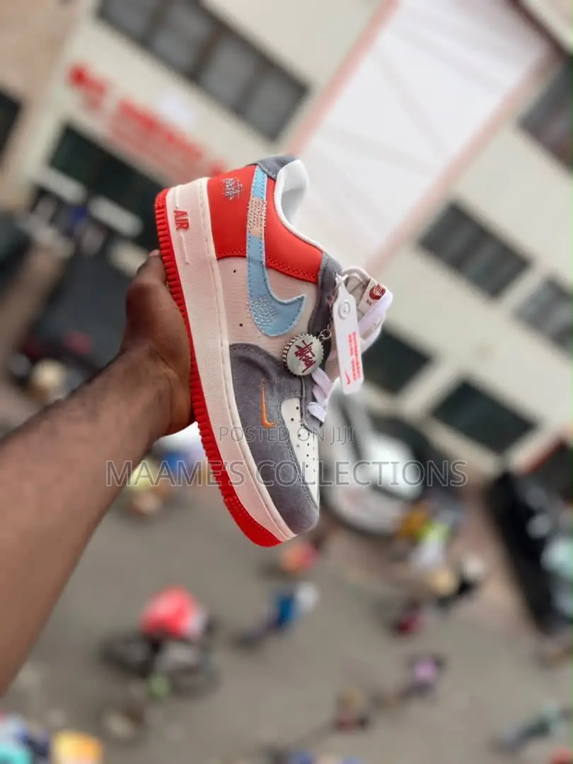 Trendy Men’s Premium Sneakers | Stylish & Comfortable (Nike & Jordan )