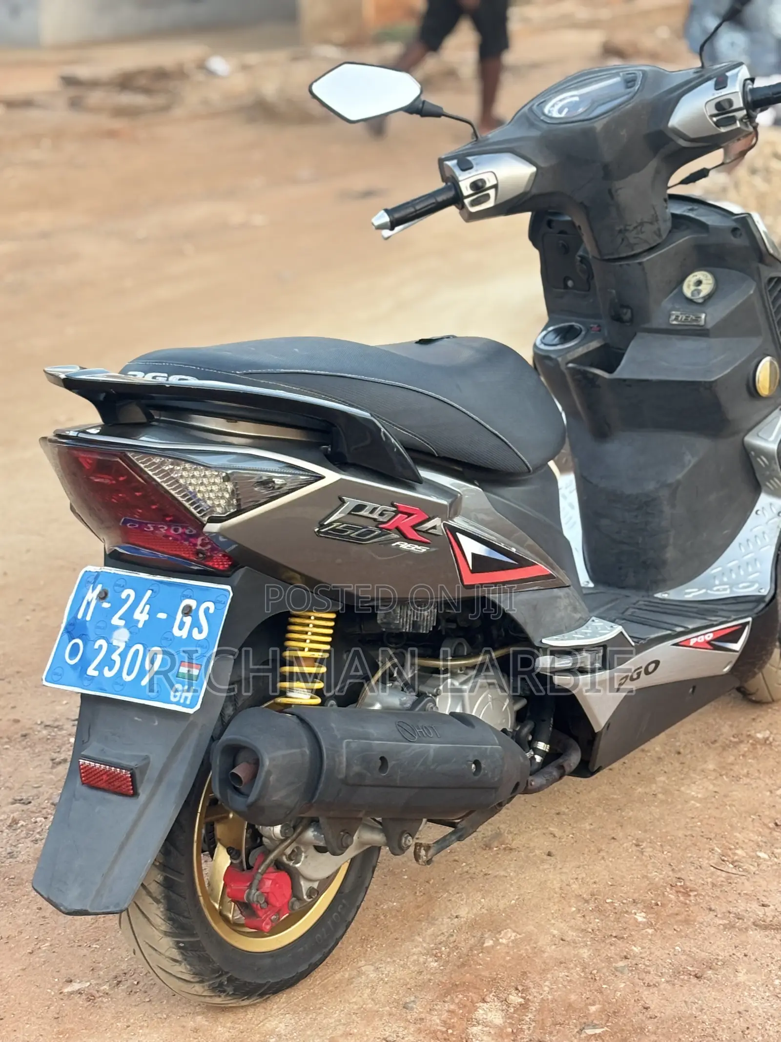 Piaggio Scooter 2018 Brown