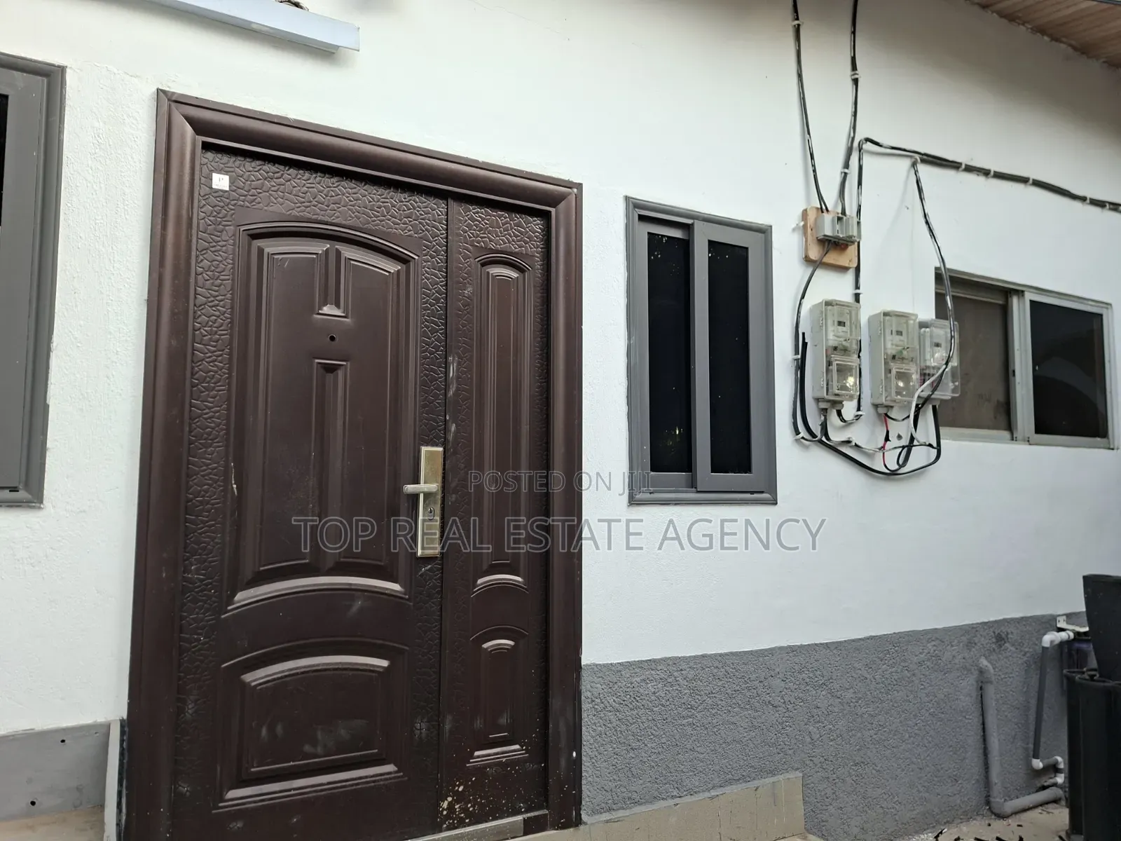 2bdrm Apartment in West Legon, Medifem Area for rent