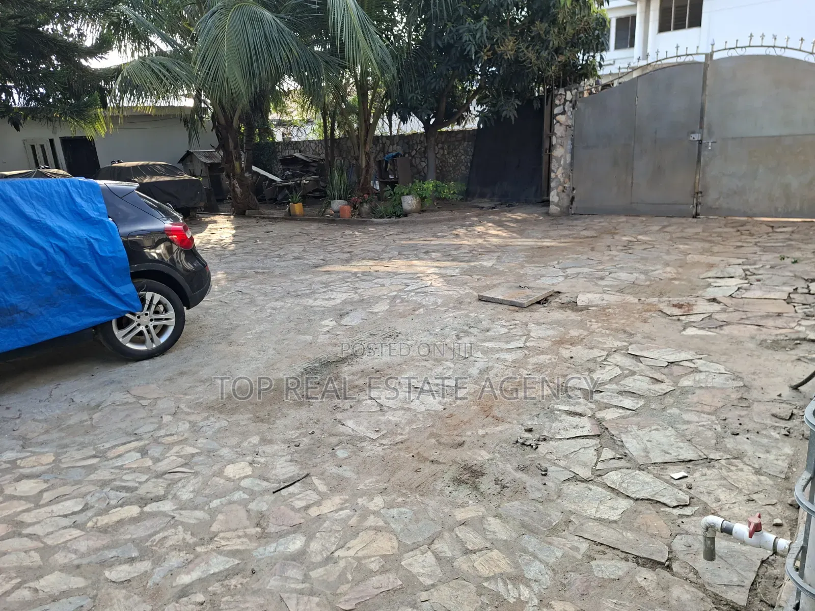 2bdrm Apartment in West Legon, Medifem Area for rent