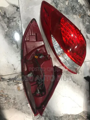 Hyundai Veloster Taillight – Premium OEM | Foreign Used