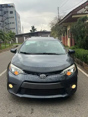 Toyota Corolla LE Premium 4dr Sedan (1.8L 4cyl CVT) 2016 Gray