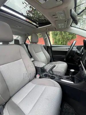 Toyota Corolla LE Premium 4dr Sedan (1.8L 4cyl CVT) 2016 Gray