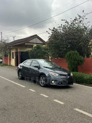 Toyota Corolla LE Premium 4dr Sedan (1.8L 4cyl CVT) 2016 Gray
