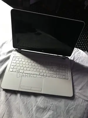 Laptop HP Pavilion 15 4GB Intel Core i3 HDD 500GB