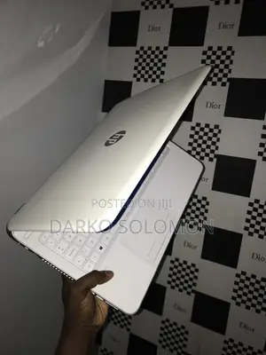 Laptop HP Pavilion 15 4GB Intel Core i3 HDD 500GB