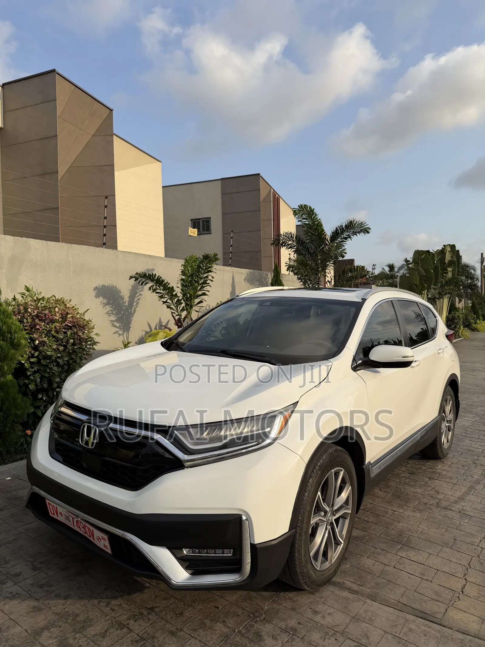 Honda CR-V Touring 2021 White