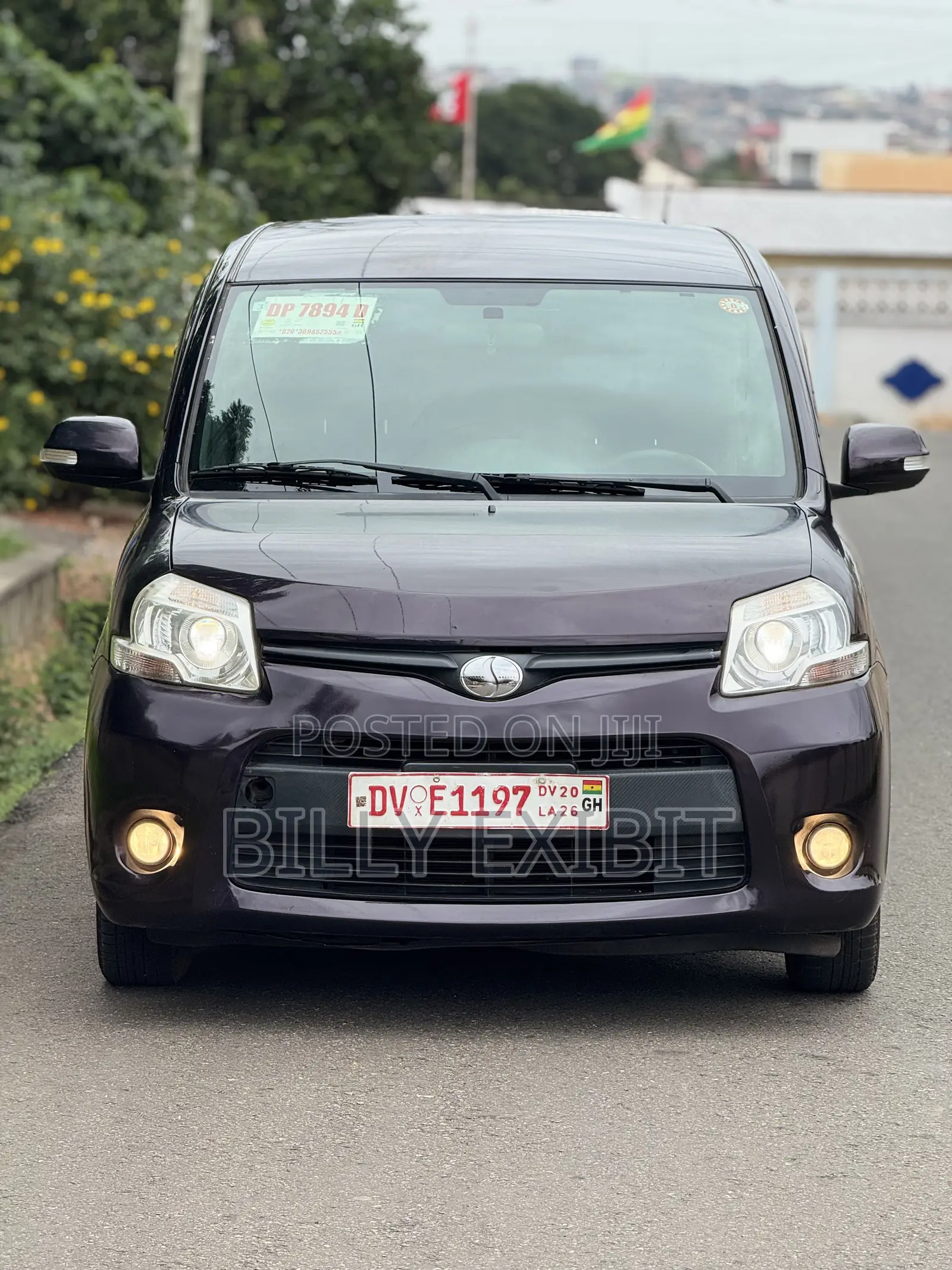 Toyota Sienta 1.5 AWD 2015