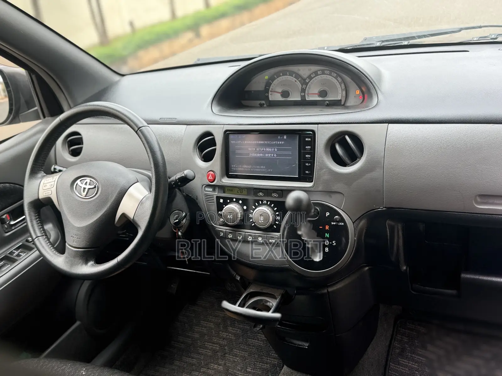Toyota Sienta 1.5 AWD 2015