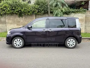 Toyota Sienta 1.5 AWD 2015