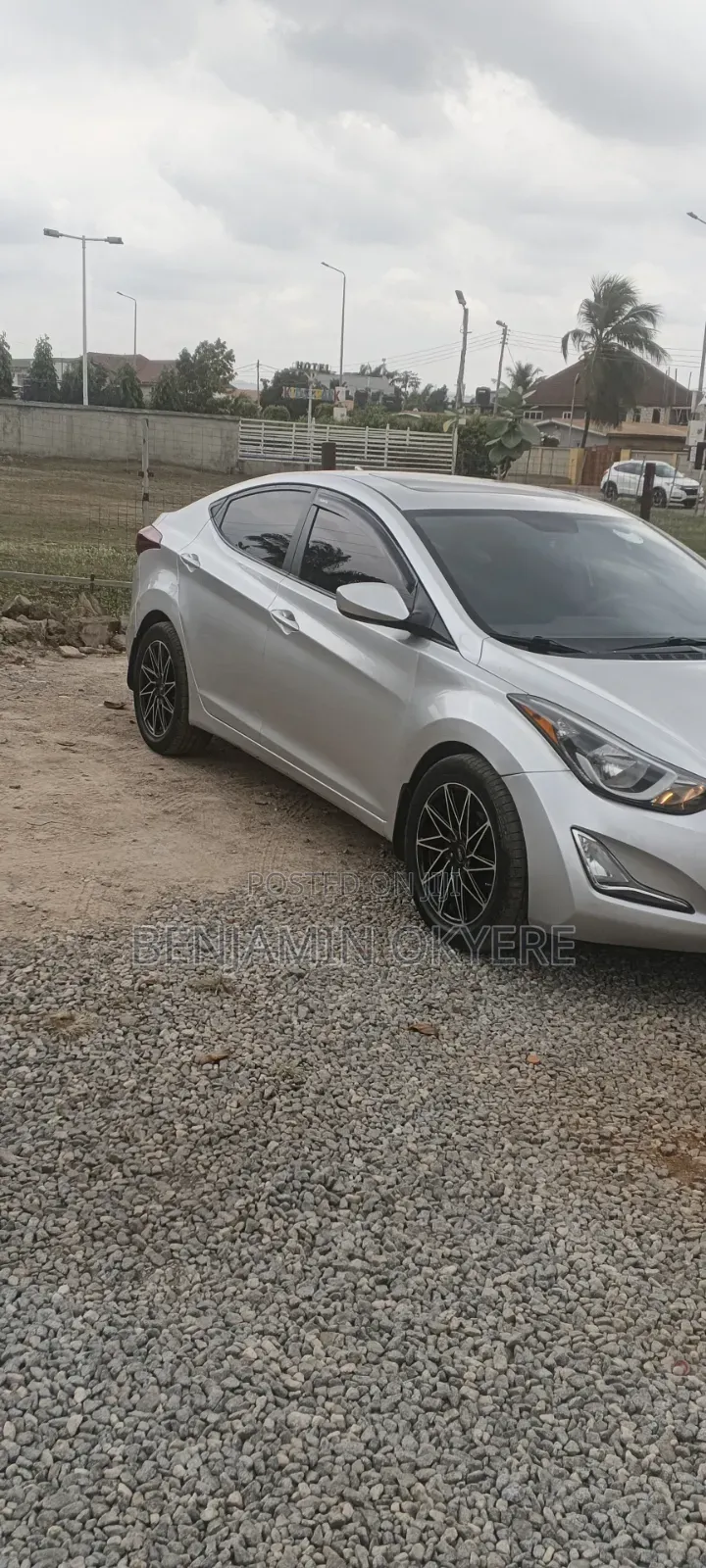 Hyundai Elantra 2015 Silver